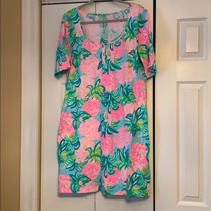 EUC Lilly Pulitzer Gayvn Henley T-Shirt dress